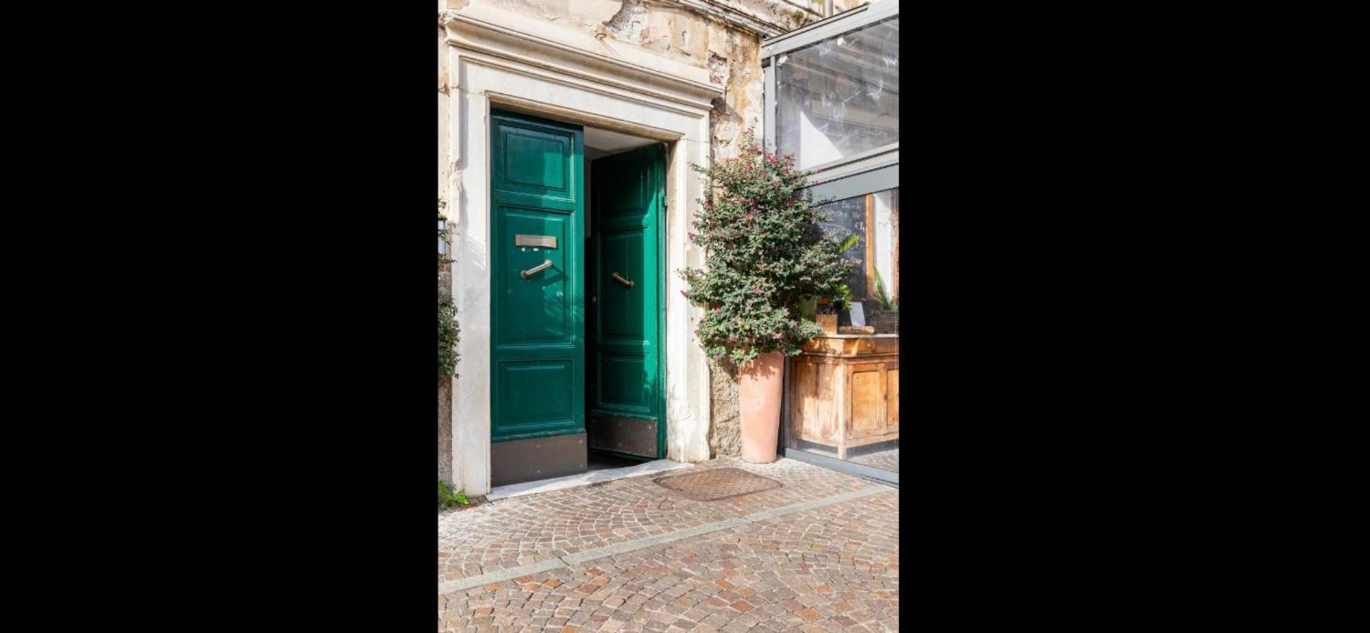 Cocoon, Atypical Flat In Historic Center & Breakfast Apartment Sarzana Exterior photo